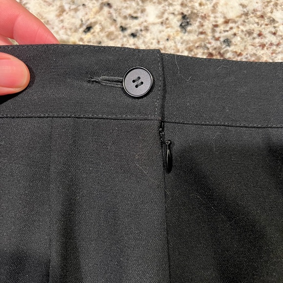 Yves Saint Laurent black skirt - Picture 7 of 7